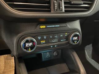 FORD Focus usata, con Park Distance Control