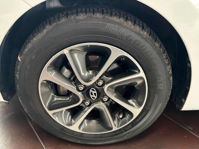 HYUNDAI i10 usata, con Alzacristalli elettrici