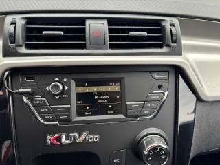 MAHINDRA KUV100 usata, con Chiusura centralizzata