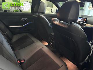 BMW 320 usata, con Leve al volante