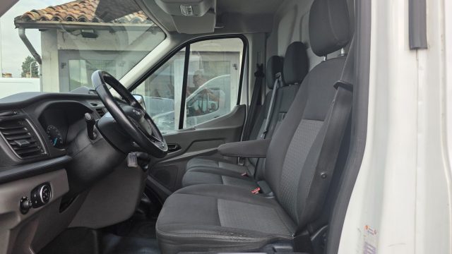 FORD Transit usata, con USB