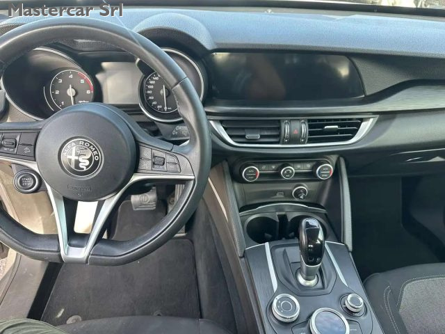 ALFA ROMEO Stelvio usata, con Climatizzatore