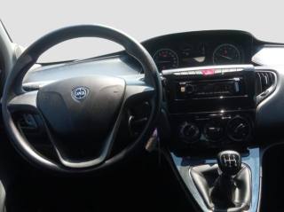 LANCIA Ypsilon usata 10