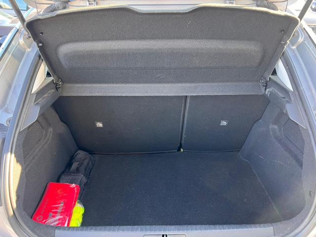 OPEL Corsa usata, con Alzacristalli elettrici