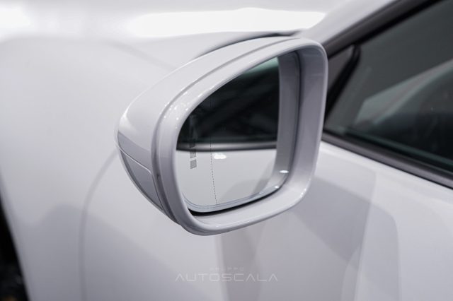 PORSCHE 992 usata 46