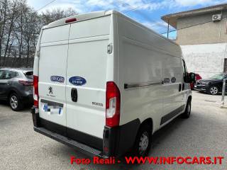 PEUGEOT Boxer usata, con Airbag