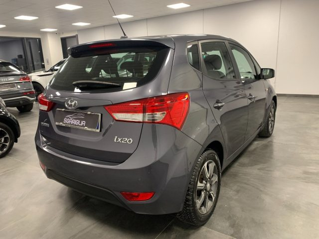 HYUNDAI iX20 usata, con Autoradio