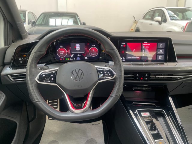 VOLKSWAGEN Golf usata, con Sensore di pioggia