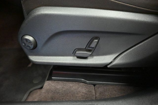 MERCEDES-BENZ GLC 220 usata 95