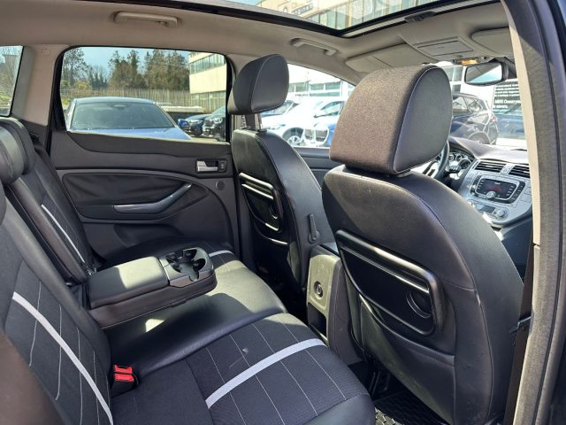 FORD Kuga usata, con Servosterzo