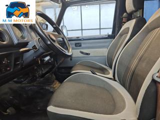 SUZUKI Samurai usata 11