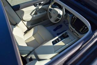 VOLVO XC60 usata, con Autoradio digitale