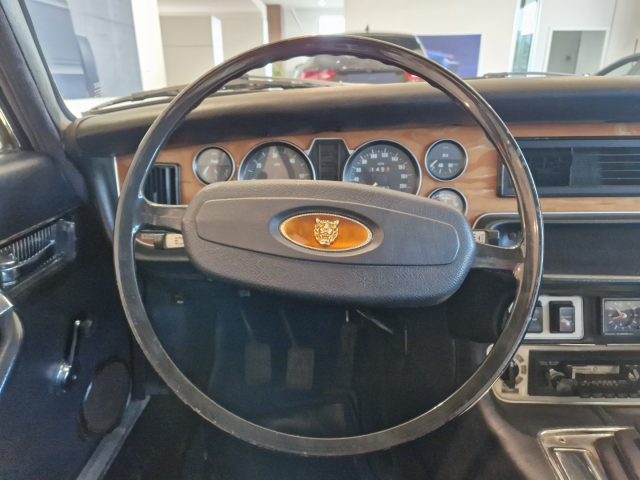 JAGUAR XJ6 usata 12