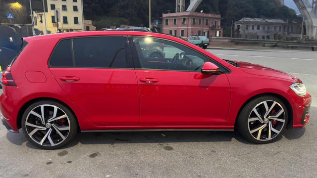 VOLKSWAGEN Golf GTI usata, con Autoradio