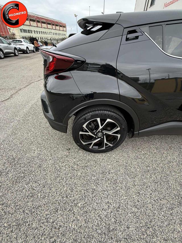 TOYOTA C-HR usata, con Chiusura centralizzata