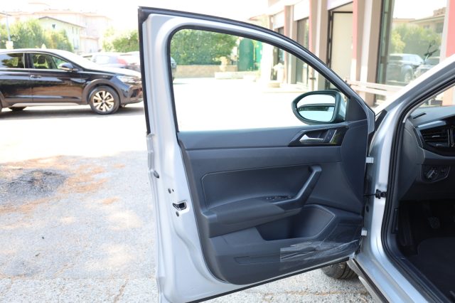 VOLKSWAGEN Taigo usata 81