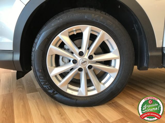 NISSAN Qashqai usata, con Bracciolo