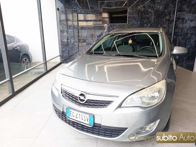 OPEL Astra usata, con Airbag
