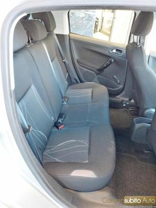 PEUGEOT 208 usata 21