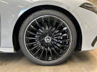 MERCEDES-BENZ A 180 usata, con Alzacristalli elettrici