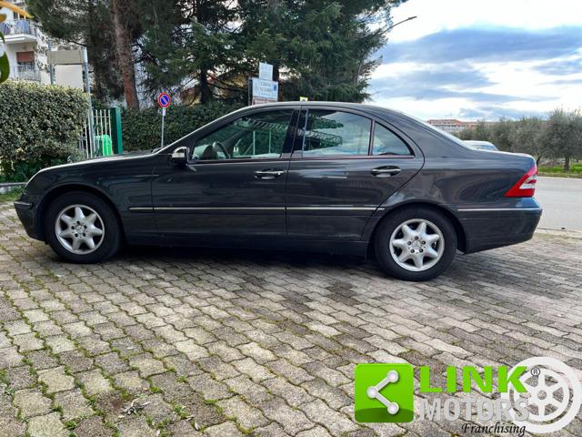 MERCEDES-BENZ C 200 usata, con Climatizzatore