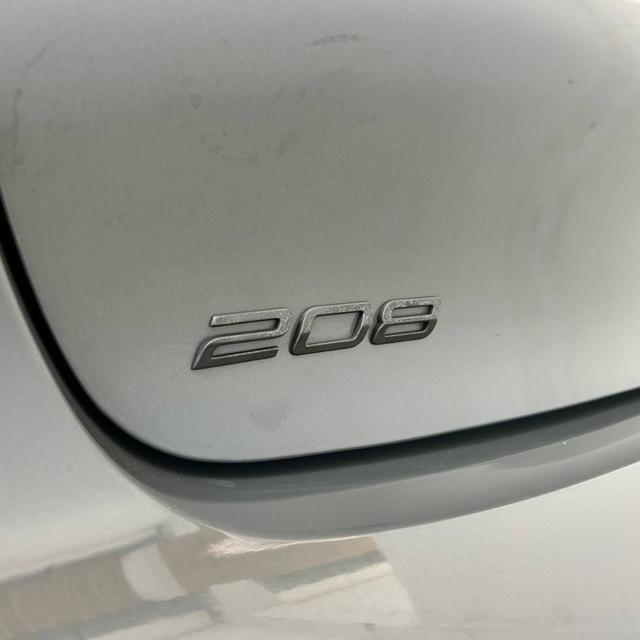 PEUGEOT 208 usata, con Specchietti laterali elettrici