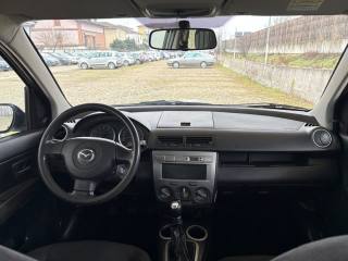 MAZDA 2 usata, con Pneumatici estivi