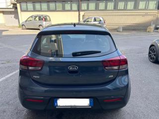 KIA Rio usata, con Alzacristalli elettrici