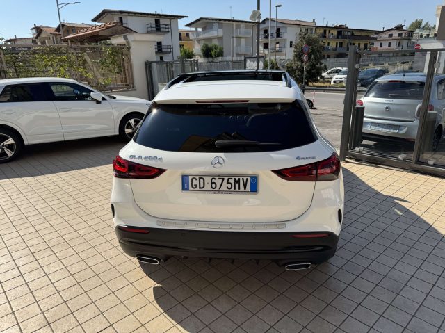 MERCEDES-BENZ GLA 200 usata, con Climatizzatore