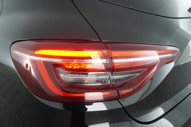 RENAULT Clio usata 8