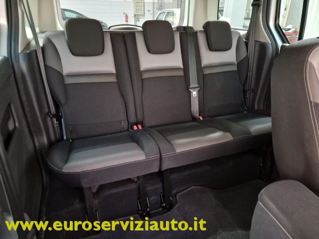 RENAULT Kangoo usata 42