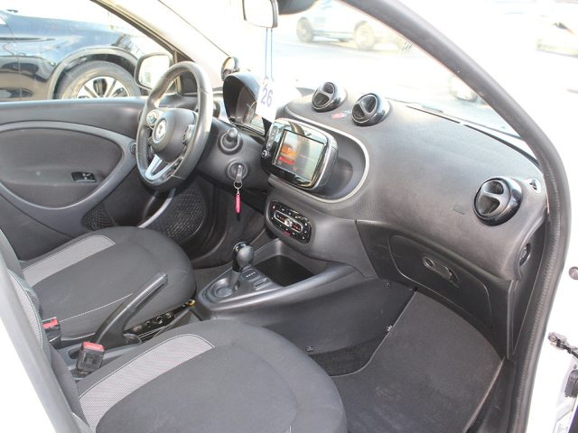 SMART ForFour usata, con Controllo automatico clima