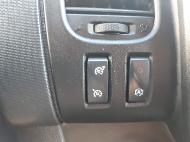 OPEL Vivaro usata, con Controllo trazione