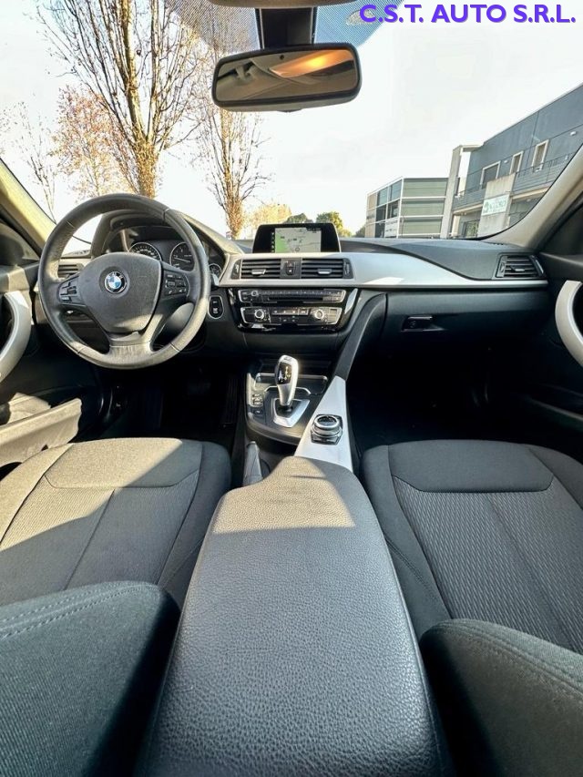 BMW 318 usata, con Fari Xenon