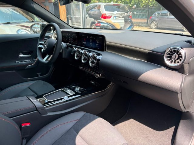 MERCEDES-BENZ A 180 usata, con Chiusura centralizzata