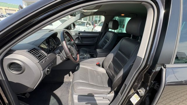 VOLKSWAGEN Touareg usata, con Cerchi in lega