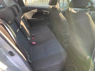 TOYOTA Yaris usata, con Controllo trazione