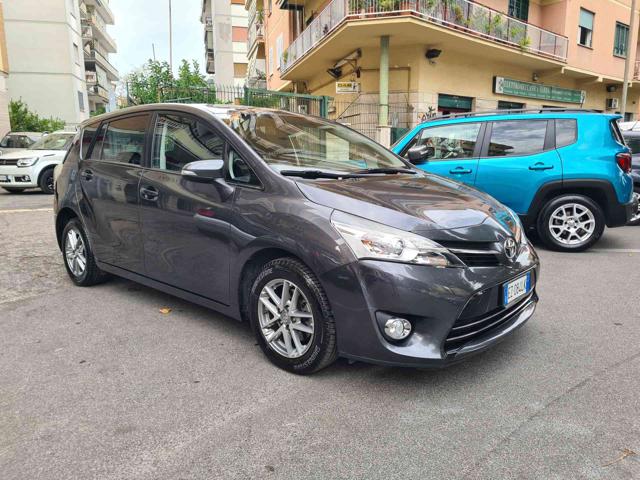 TOYOTA Verso usata, con ABS