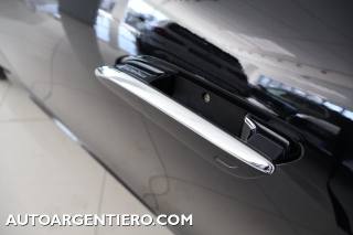 MERCEDES-BENZ E 220 usata, con Airbag Passeggero
