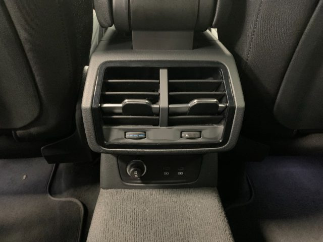 AUDI Q3 usata, con Volante in pelle