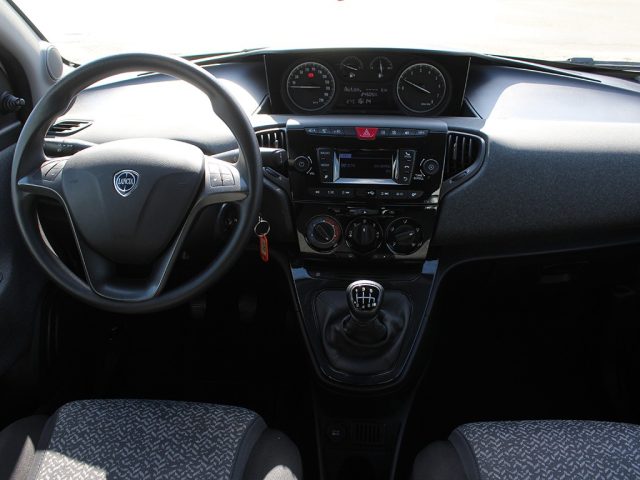 LANCIA Ypsilon usata, con Chiusura centralizzata telecomandata