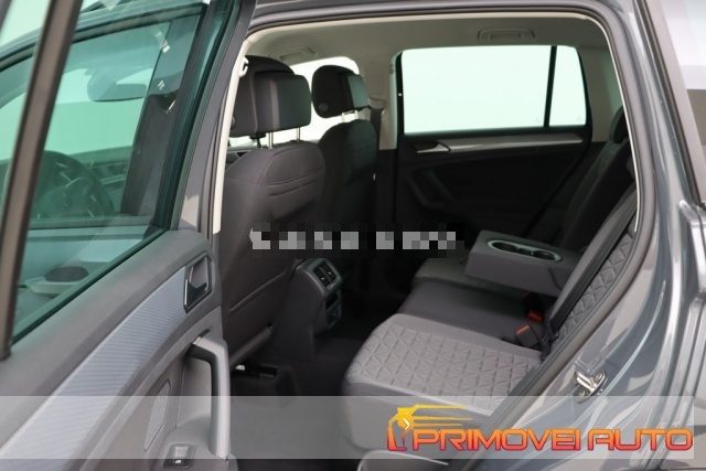 VOLKSWAGEN Tiguan usata, con Airbag laterali
