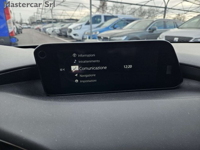 MAZDA 3 usata, con Autoradio digitale