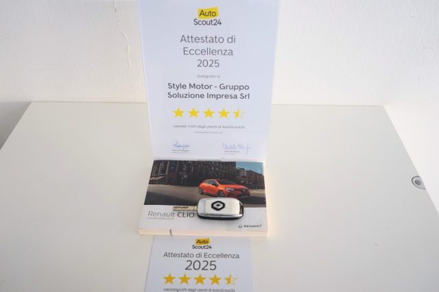 RENAULT Clio usata, con Controllo elettronico della corsia