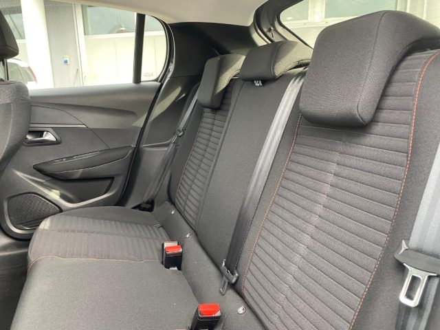 PEUGEOT 208 usata, con Autoradio