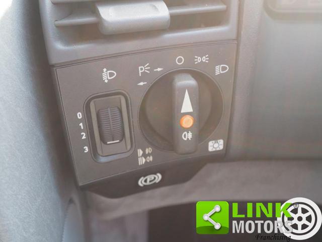 MERCEDES-BENZ SL 300 usata 24