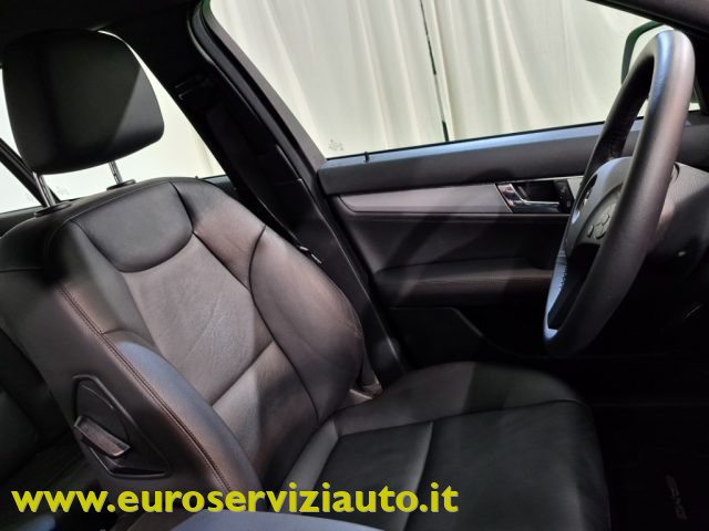 MERCEDES-BENZ C 200 usata 23