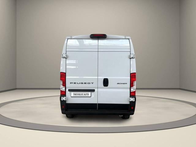PEUGEOT Boxer usata, con Boardcomputer