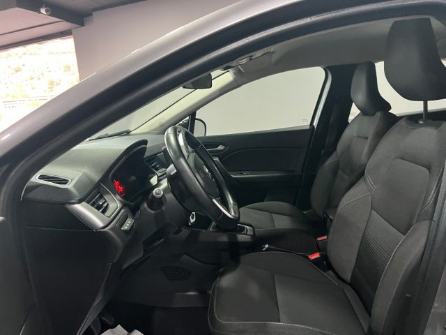 RENAULT Captur usata, con Autoradio