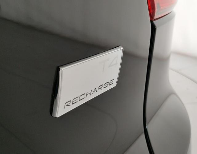 VOLVO XC40 usata, con Autoradio digitale